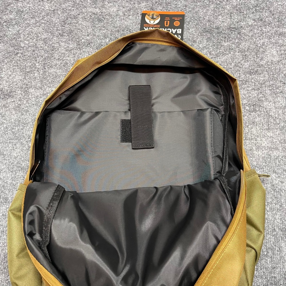 Realtree Backpack Tan Olive Canvas Padded Laptop Sleeve Outdoor Hiking NEW - Picture 8 of 9